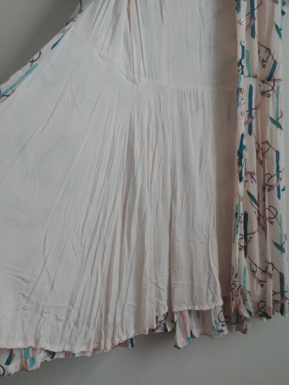 Emily and Fin swinging monkeys button down dress Small - Picture 7 of 16